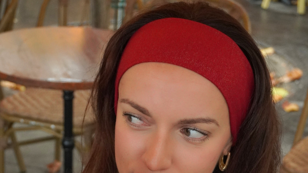Bandeau rouge à paillettes