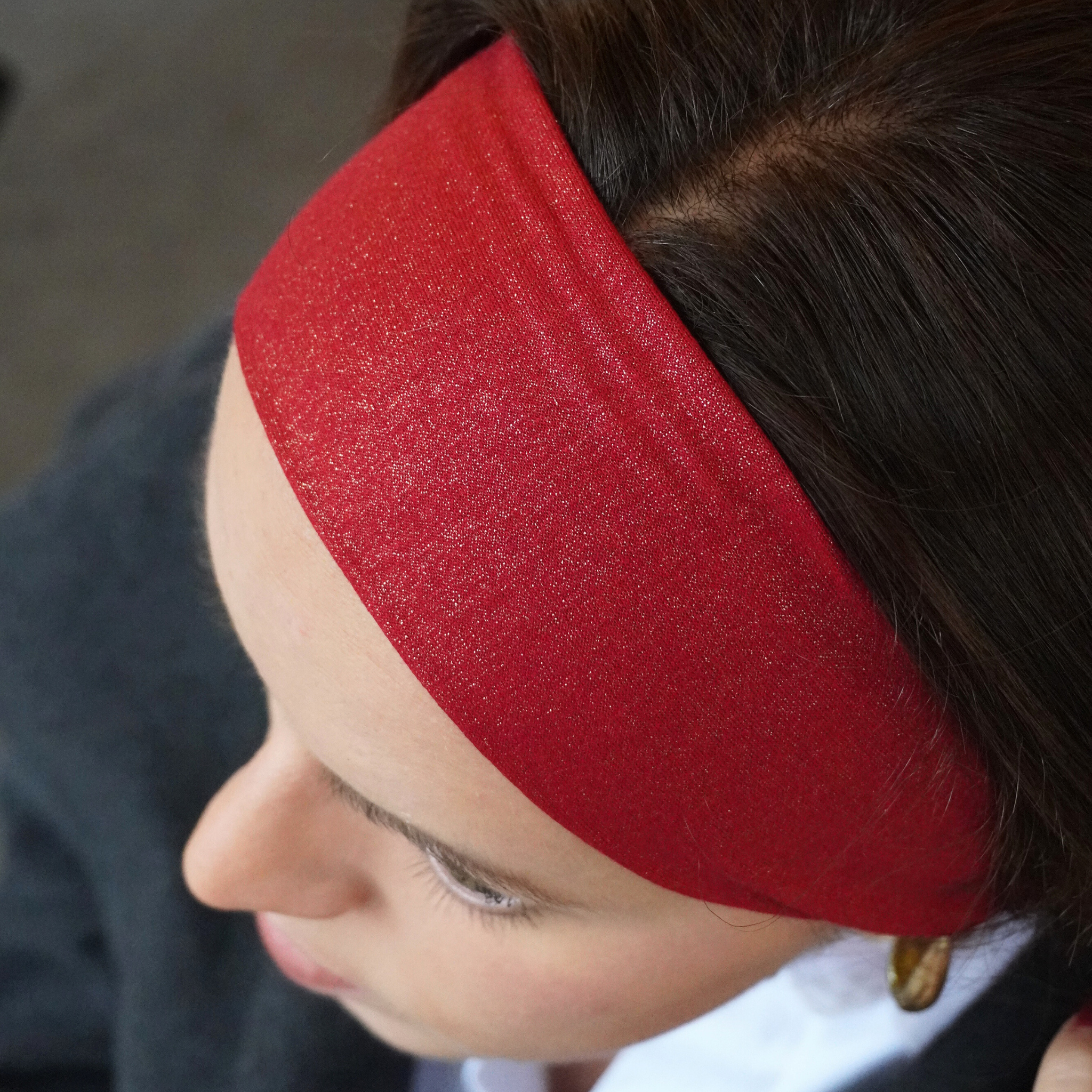 Bandeau rouge à paillettes