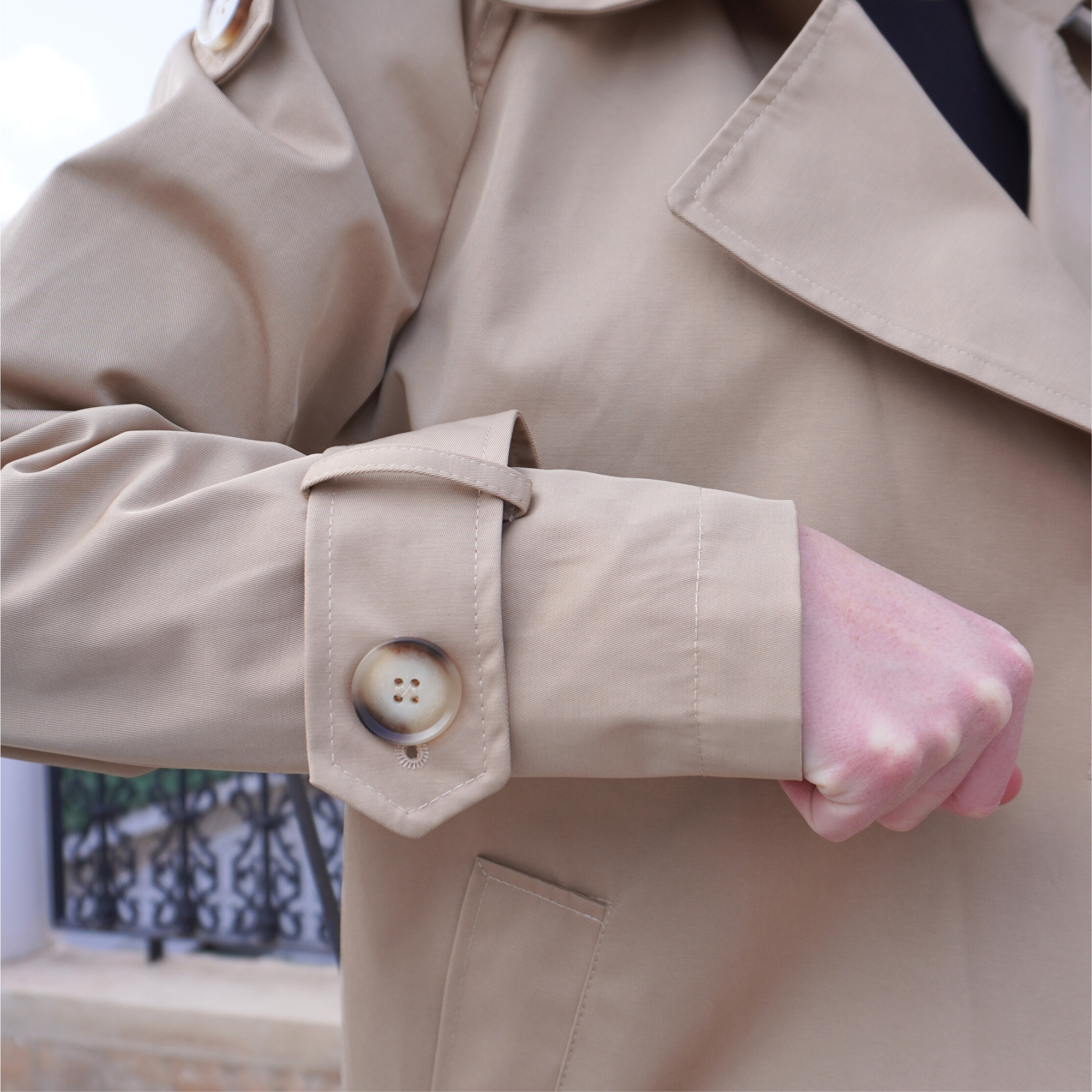 Trench court Céline